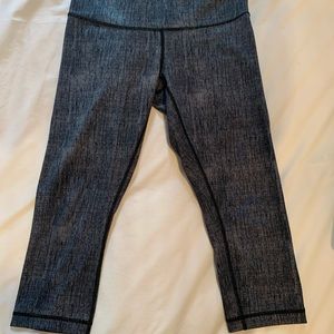 Lululemon Athletica Crop Leggings